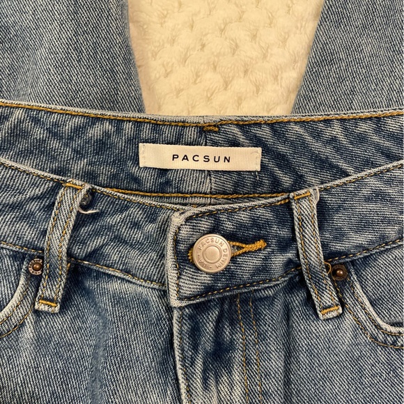 pacsun | medium wash mom jeans - Picture 3 of 4